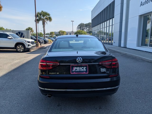 Used 2018 Volkswagen Passat 2.0T SE FWD image 6