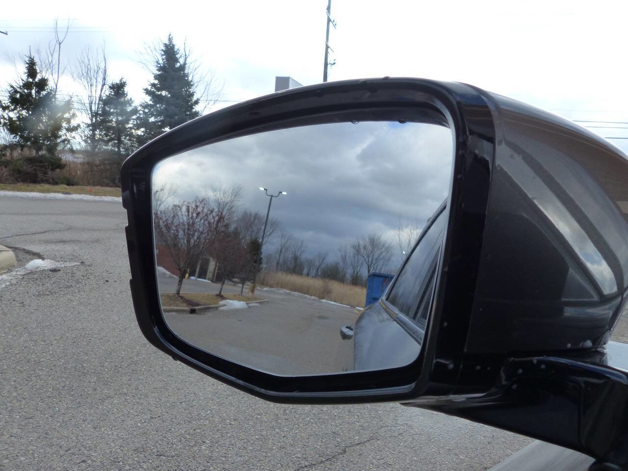 Used 2024 Acura MDX SH-AWD w/ Technology Package image 44