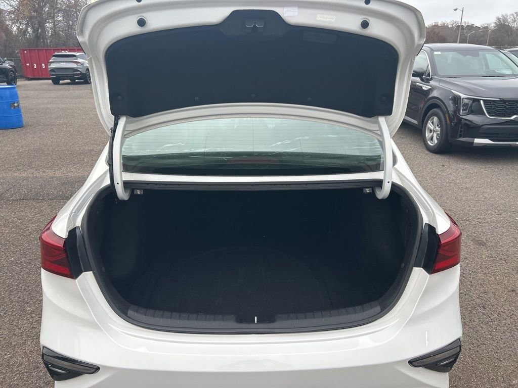 Used 2019 Kia Forte S w/ S Premium Package image 32