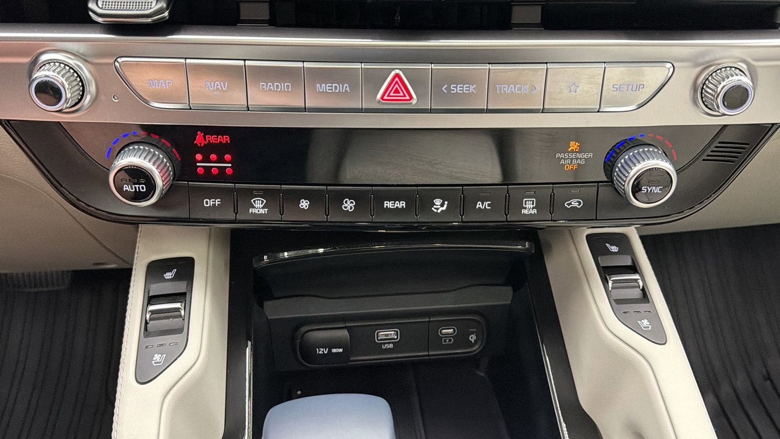 Used 2025 Kia Telluride EX FWD image 20