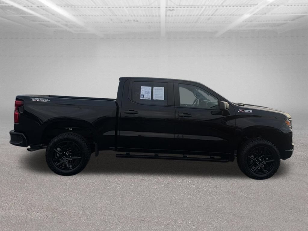Used 2022 Chevrolet Silverado 1500 Custom Trail Boss AWD/4WD image 13