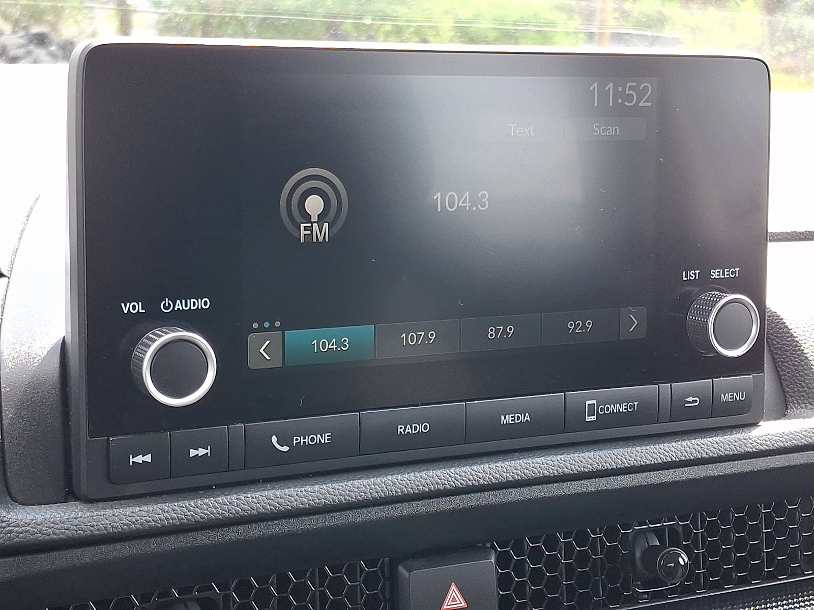 Used 2024 Honda CR-V LX image 16