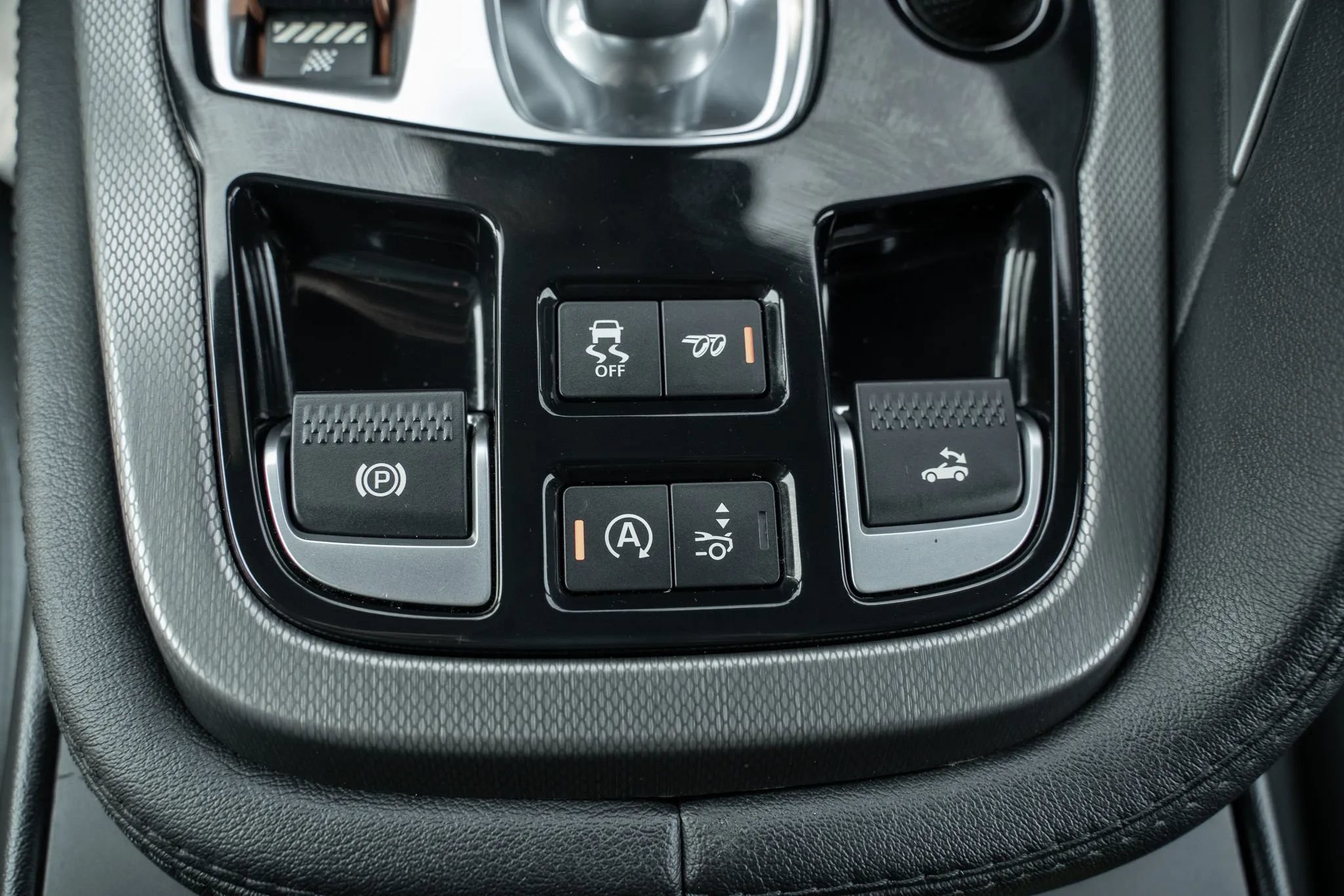Used 2016 Jaguar F-TYPE S AWD/4WD image 32