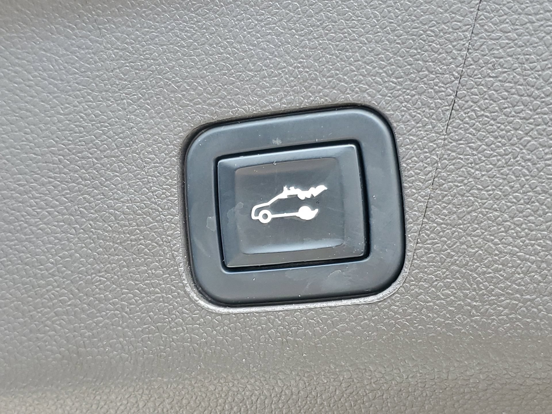 Used 2022 GMC Yukon Denali AWD/4WD image 12