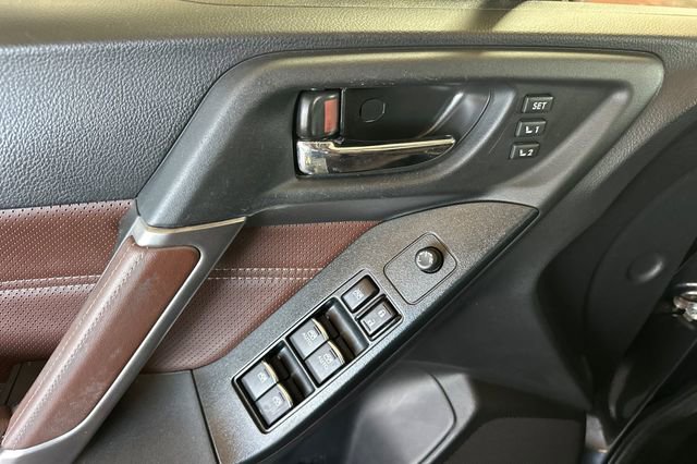 Used 2017 Subaru Forester 2.5i Touring image 12