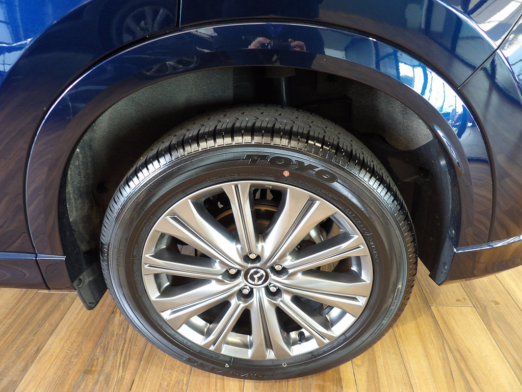 Certified 2025 MAZDA CX-5 Signature AWD/4WD image 9
