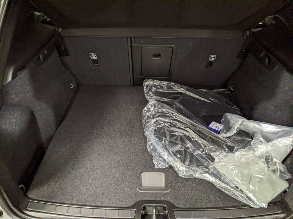New 2026 Volvo XC40 B5 Core w/ Protection Package Premier AWD/4WD image 27