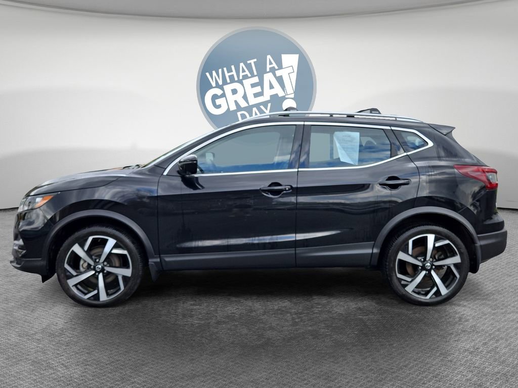 Used 2022 Nissan Rogue Sport SL AWD/4WD image 7
