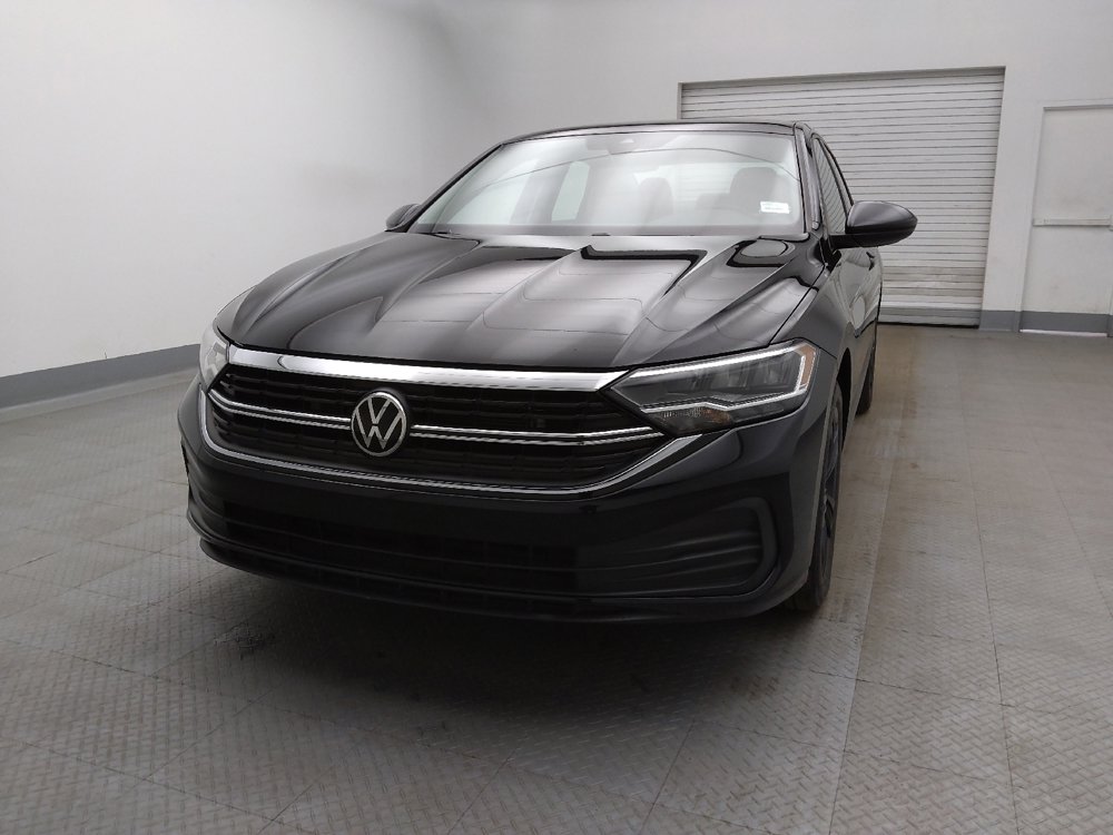 Used 2022 Volkswagen Jetta SE w/ Panoramic Sunroof Package image 15