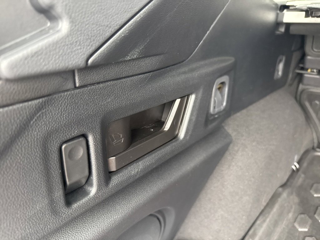 Certified 2022 Subaru Outback Touring XT w/ Popular Package #2 image 31