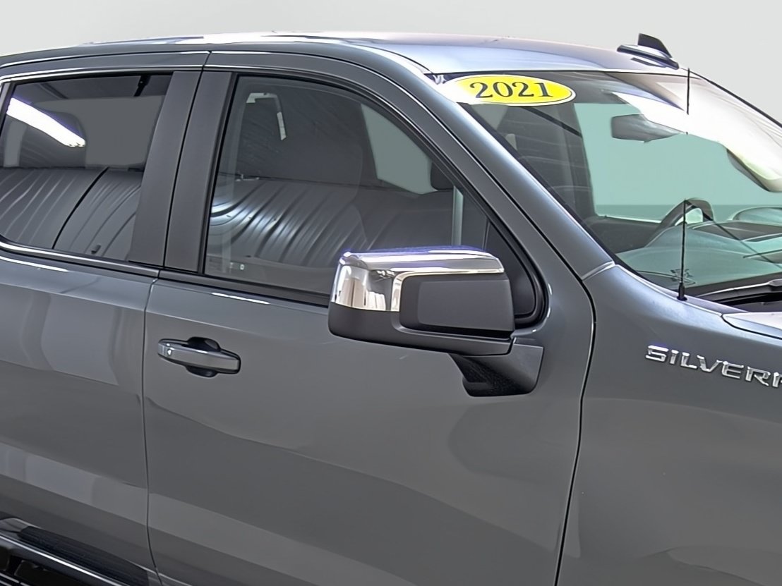 Used 2021 Chevrolet Silverado 1500 LT AWD/4WD image 15