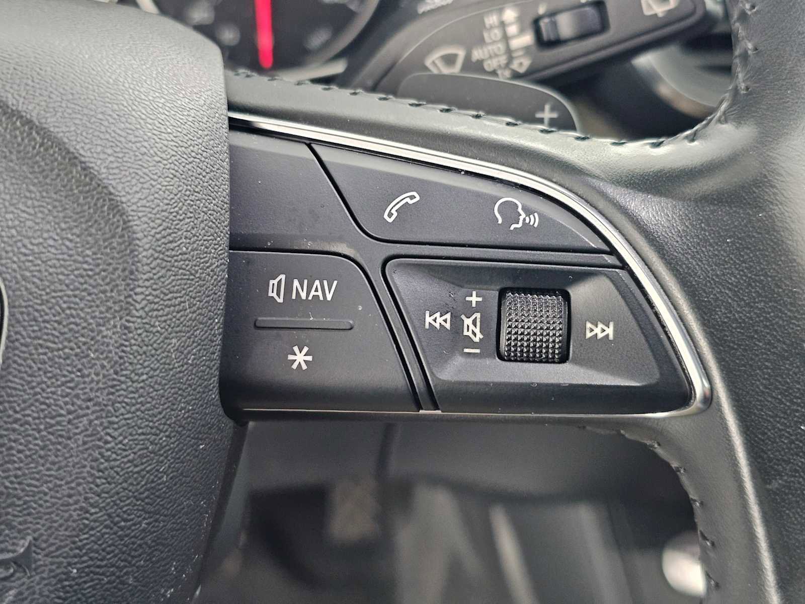Used 2018 Audi Q5 2.0T Premium Plus AWD/4WD image 28