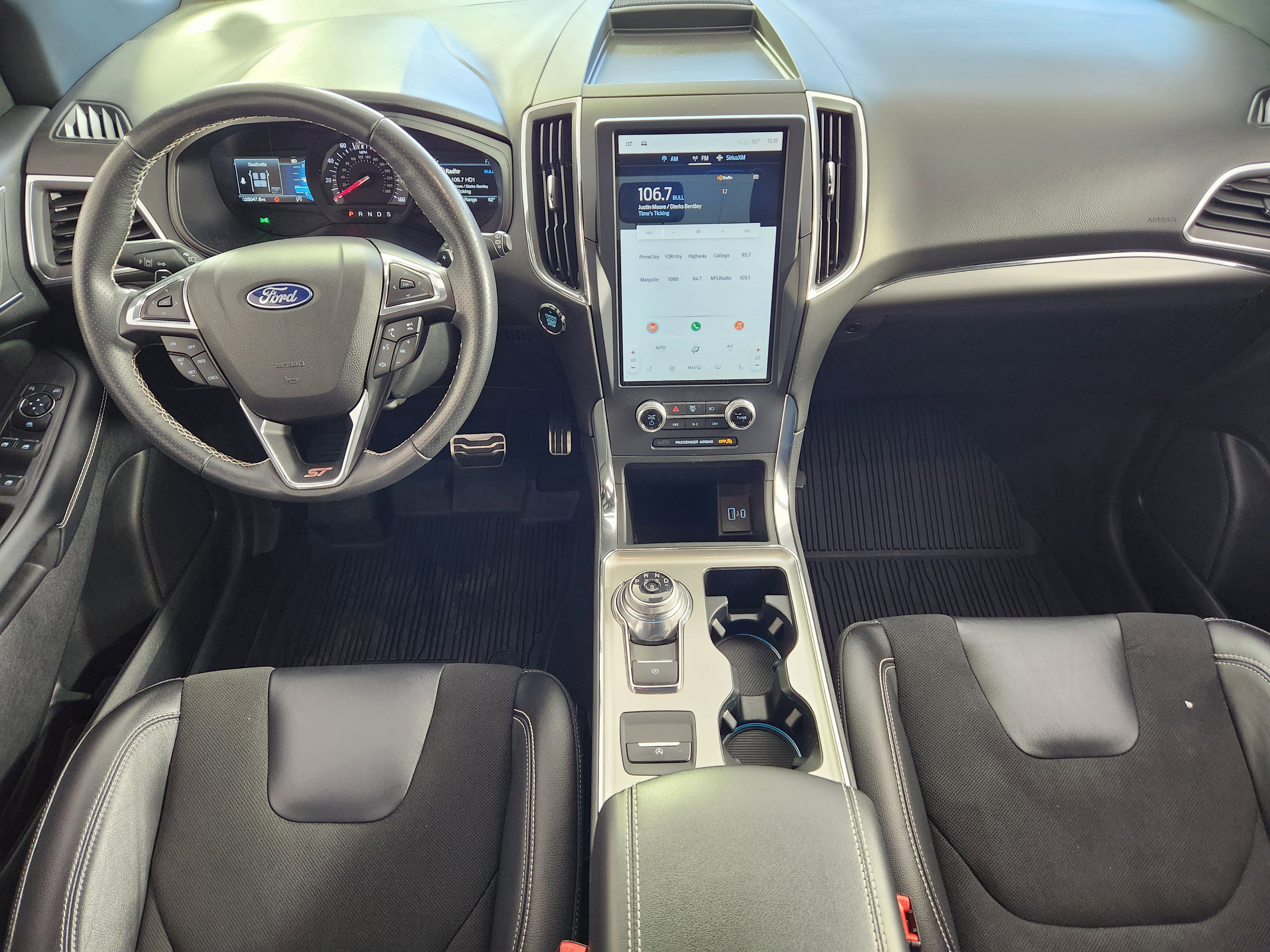 Used 2023 Ford Edge ST image 14