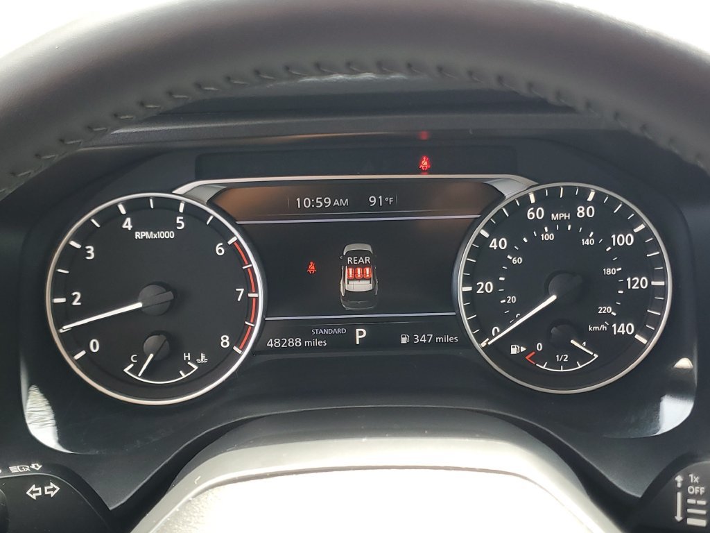 Certified 2025 Nissan Rogue SV FWD image 22