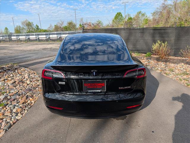 Used 2022 Tesla Model 3 Performance image 4