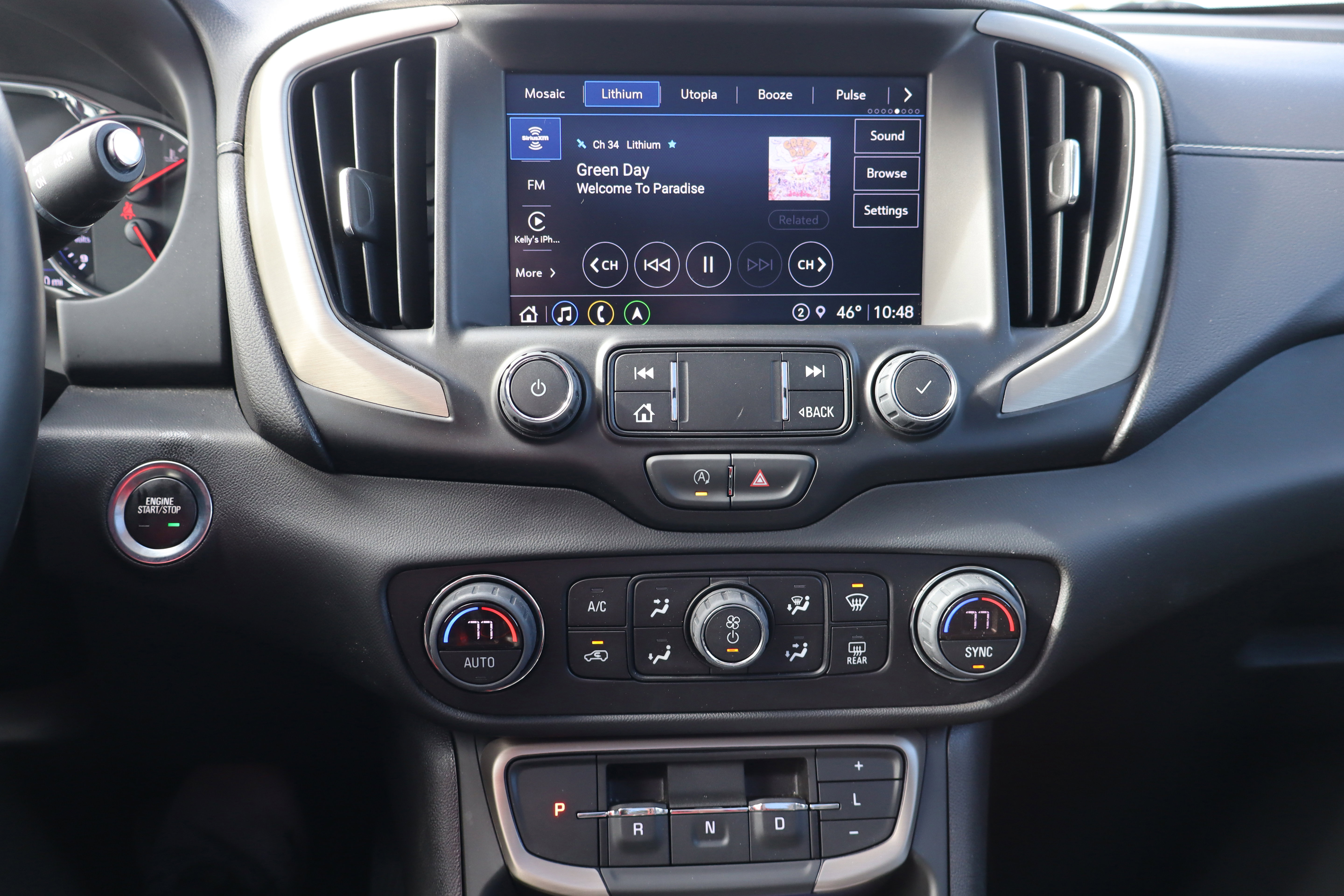 Used 2023 GMC Terrain Denali w/ Denali Premium Package image 18