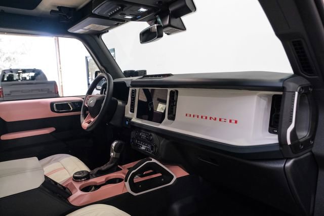 Used 2025 Ford Bronco Heritage Edition image 42