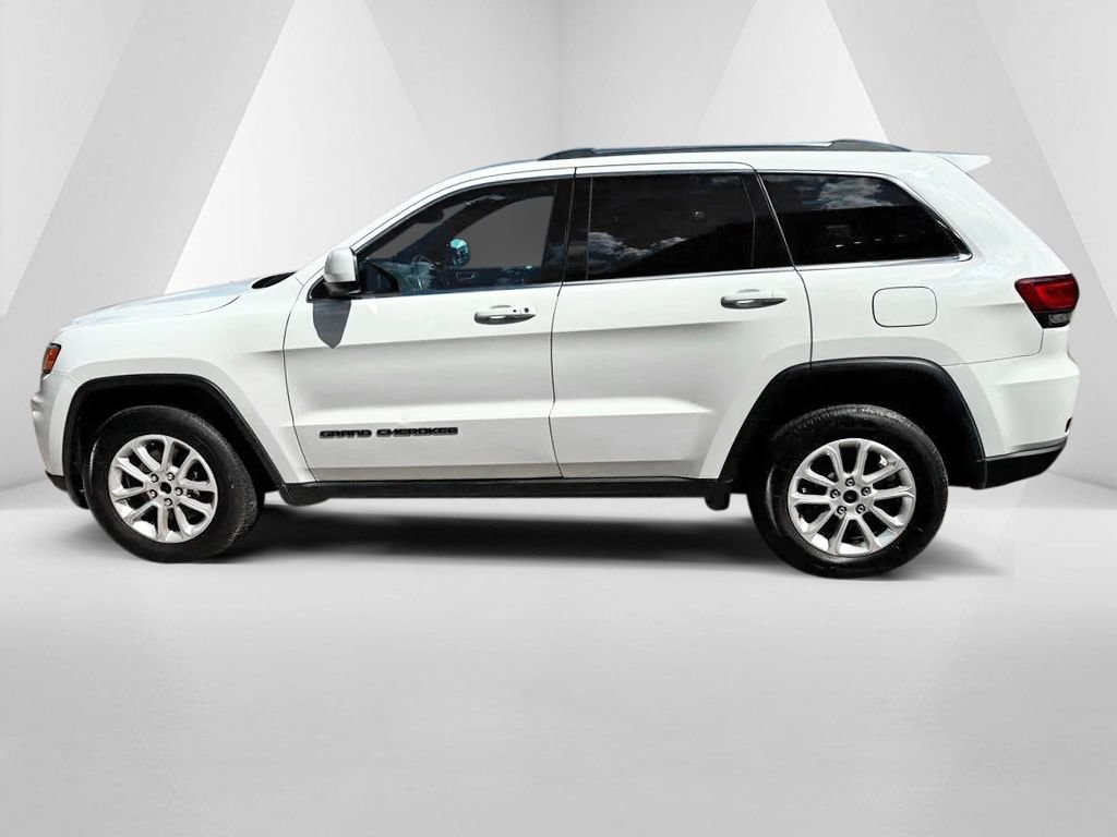 Used 2021 Jeep Grand Cherokee Laredo AWD/4WD image 4