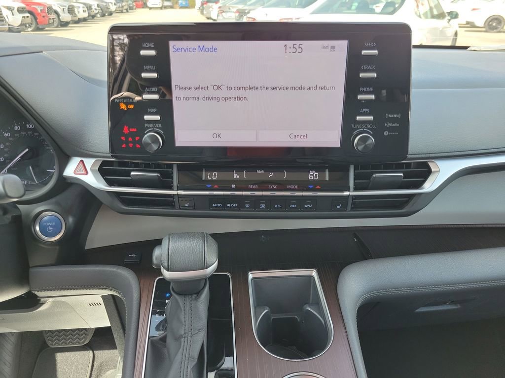 Certified 2023 Toyota Sienna XLE image 23