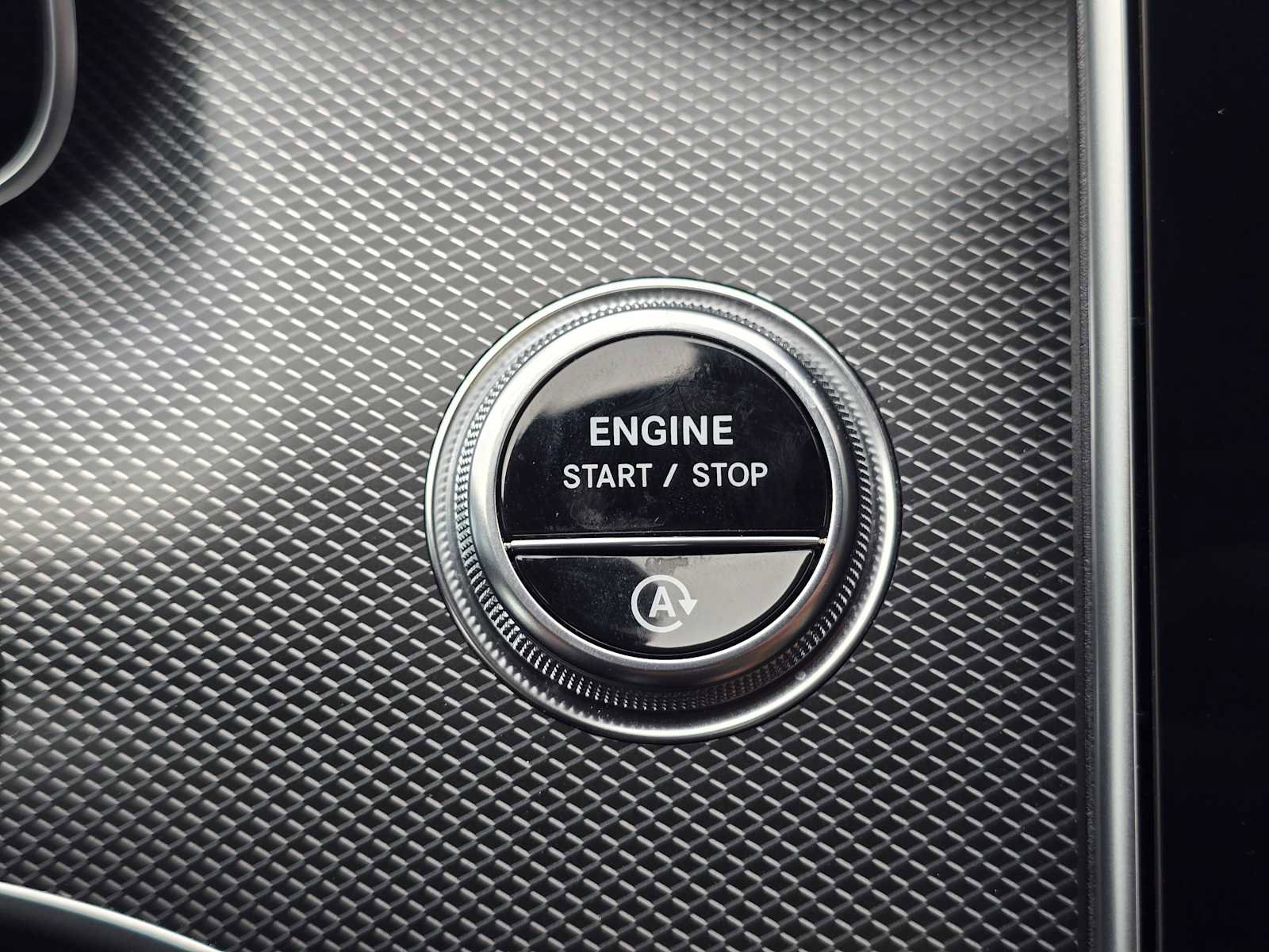 Used 2024 Mercedes-Benz C 300 4MATIC Sedan image 34