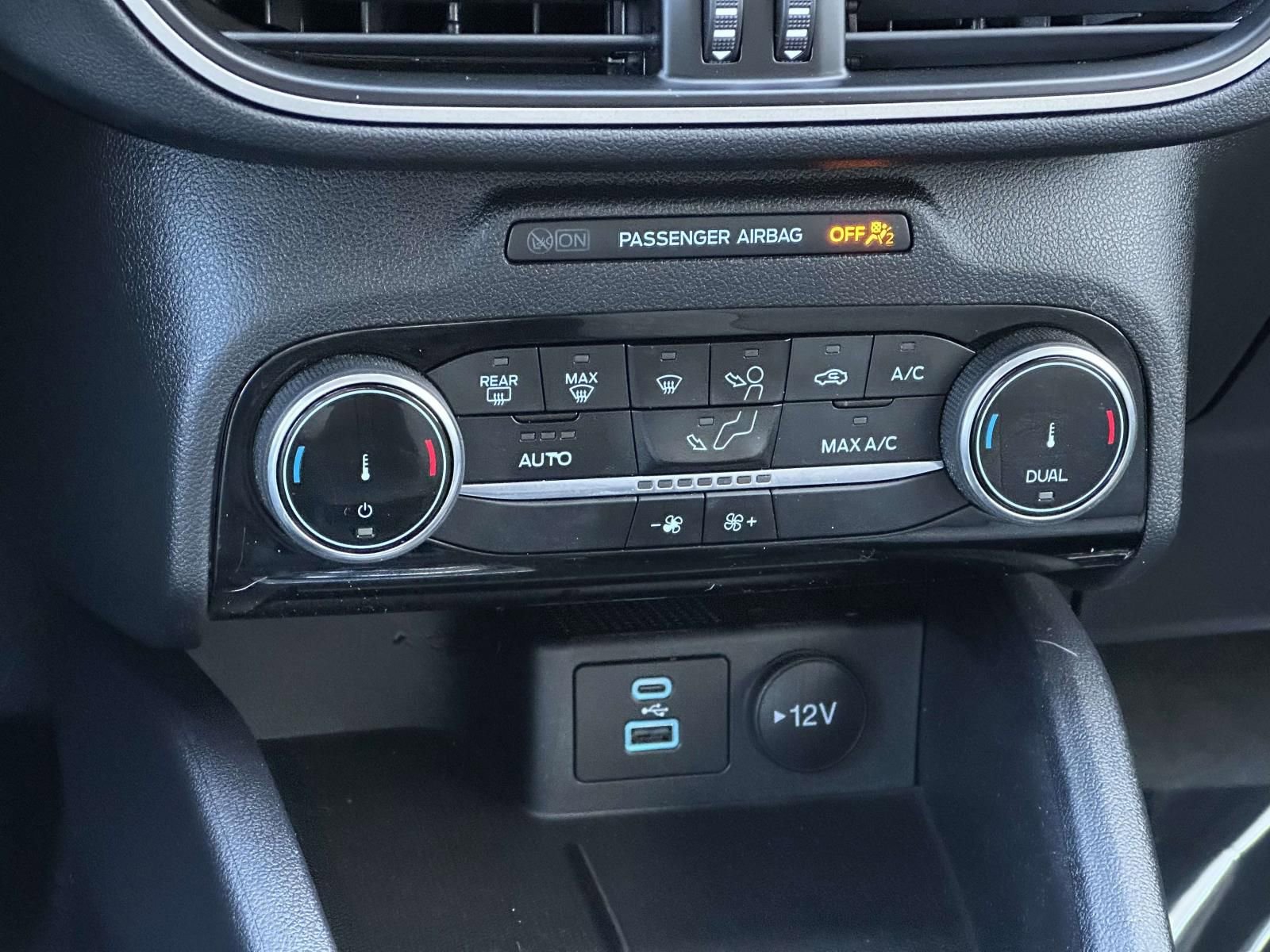 Used 2022 Ford Escape SE w/ Convenience Package AWD/4WD image 21
