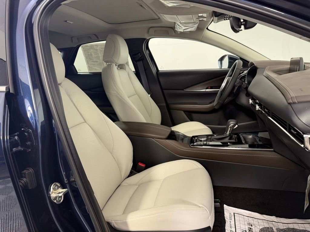 Used 2025 MAZDA CX-30 AWD 2.5 S w/ Premium Package image 28