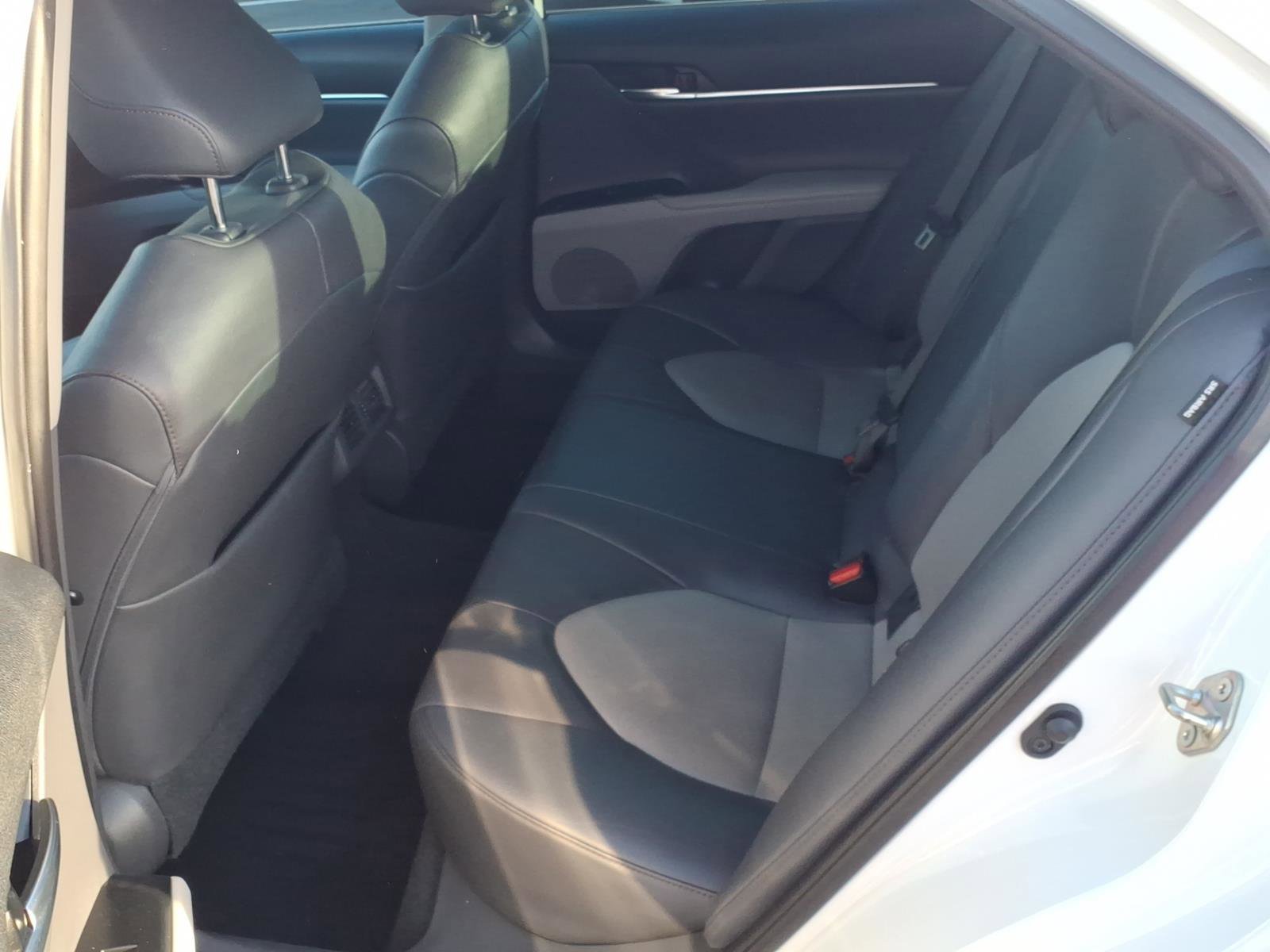 Certified 2020 Toyota Camry XLE w/ Carpet Mat Package FWD image 10