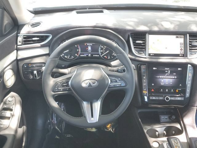 Used 2023 INFINITI QX50 Sensory AWD/4WD image 18