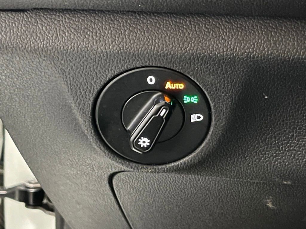 Used 2019 Volkswagen Jetta S w/ Driver Assistance Package FWD image 12