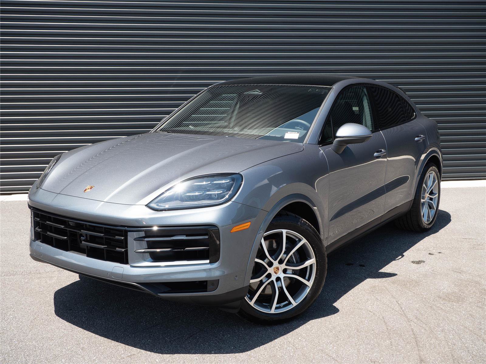 Certified 2026 Porsche Cayenne Coupe AWD/4WD image 1