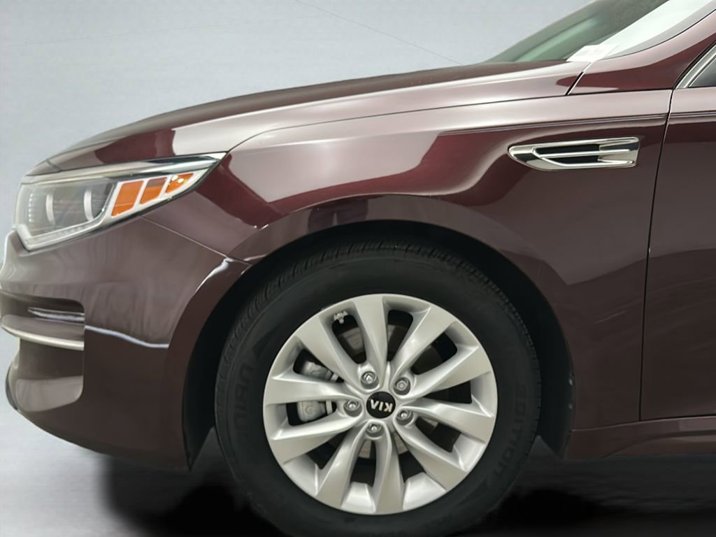Used 2016 Kia Optima EX w/ Premium Package FWD image 9