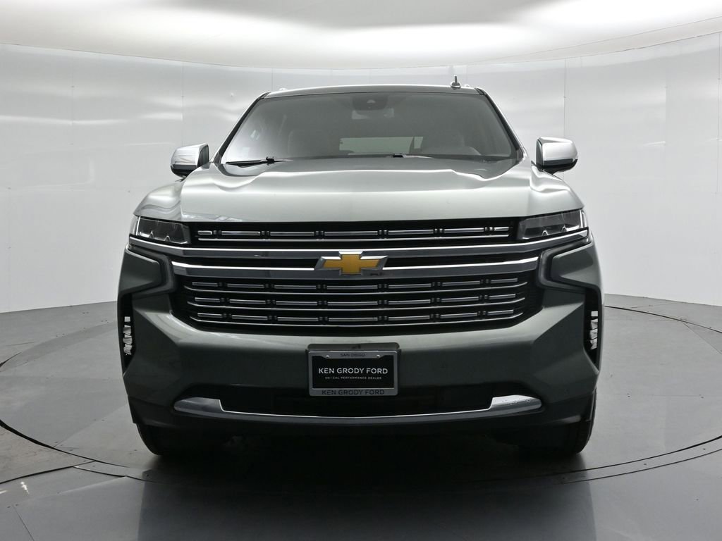 Used 2023 Chevrolet Suburban Premier image 23