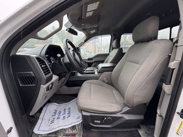 Used 2017 Ford F150 XLT w/ Equipment Group 302A Luxury image 11