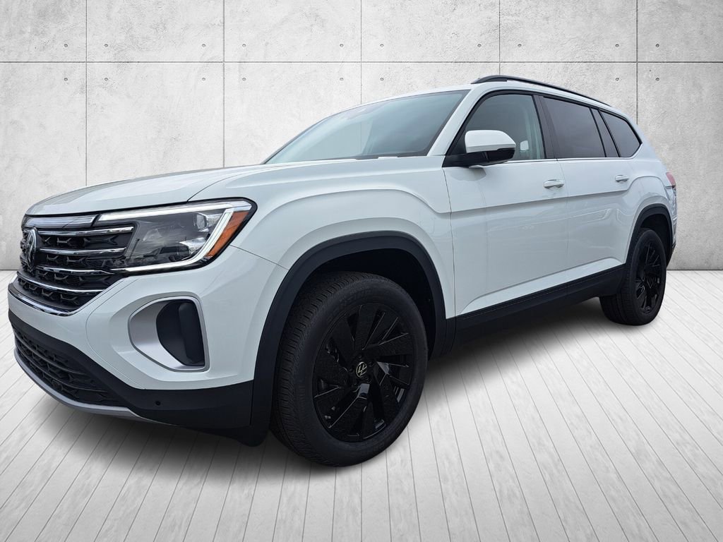 Used 2025 Volkswagen Atlas SE image 1