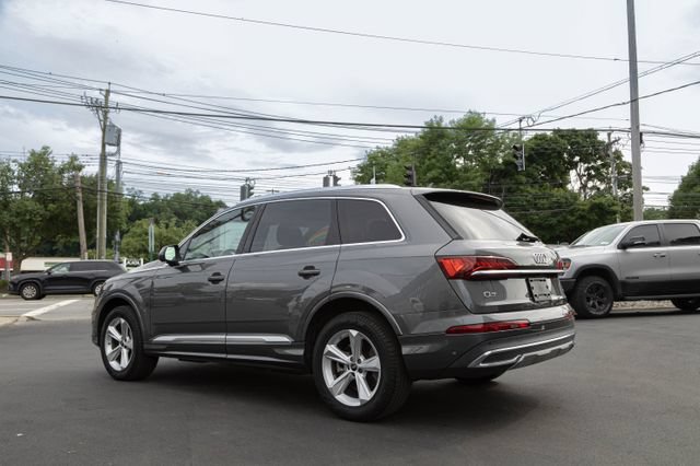 Used 2023 Audi Q7 2.0T Premium w/ Convenience Package AWD/4WD image 4