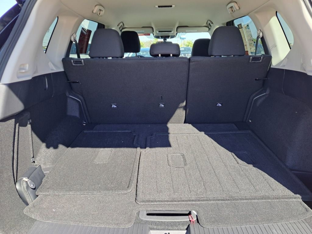 Certified 2026 Nissan Rogue S image 26