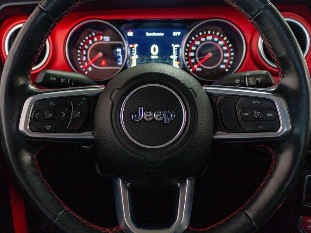 Used 2020 Jeep Gladiator Rubicon AWD/4WD image 16