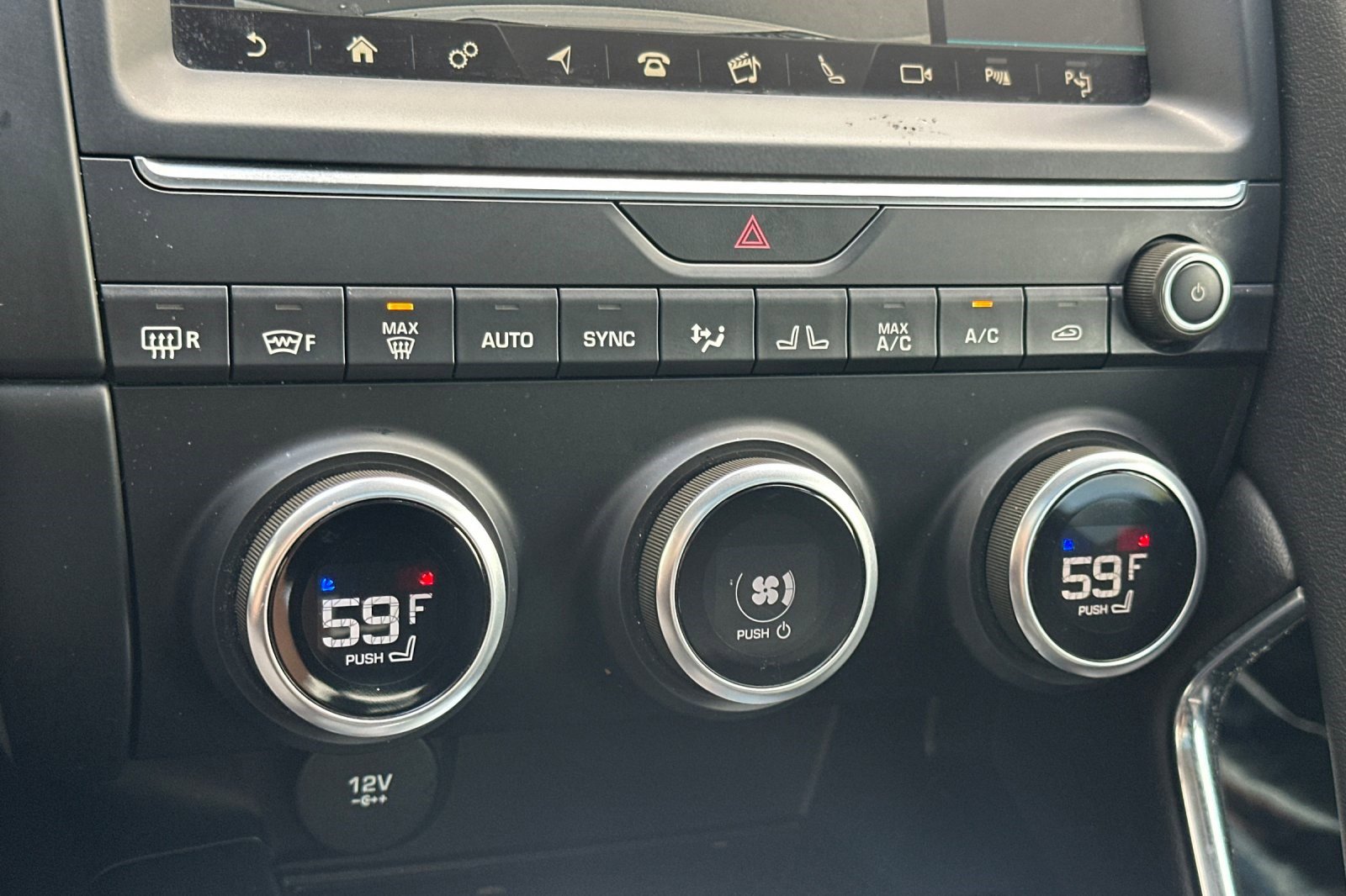 Used 2018 Jaguar E-PACE SE AWD/4WD image 25