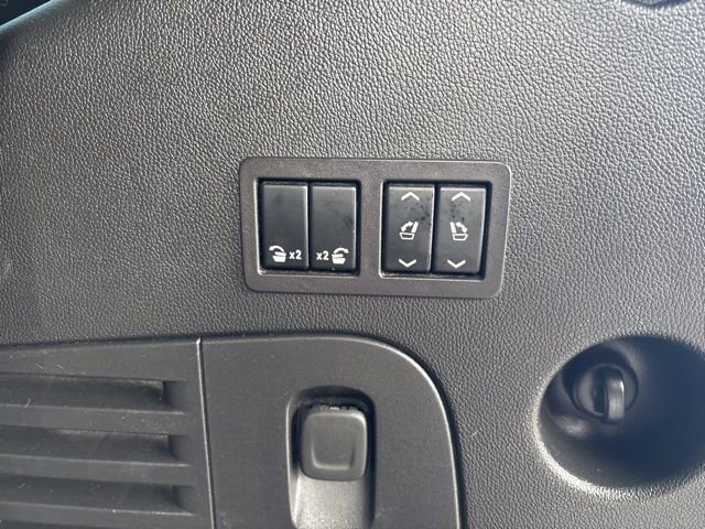 Used 2018 Chevrolet Tahoe Premier AWD/4WD image 27