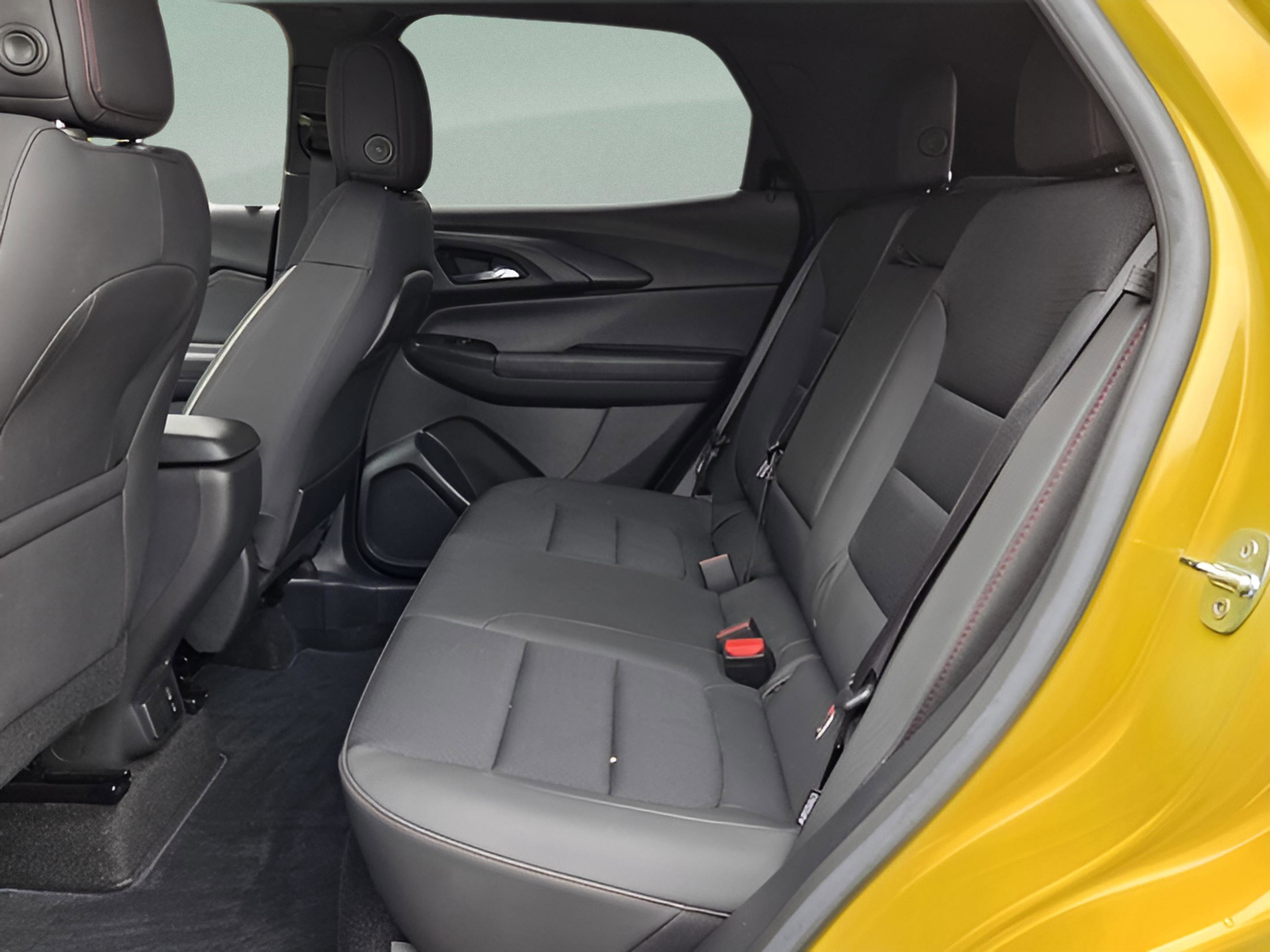 Used 2023 Chevrolet TrailBlazer RS w/ Convenience Package FWD image 10