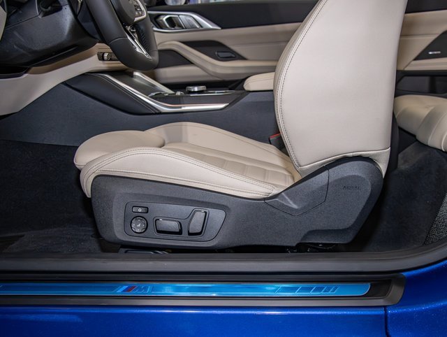 New 2026 BMW 430i xDrive Convertible image 17