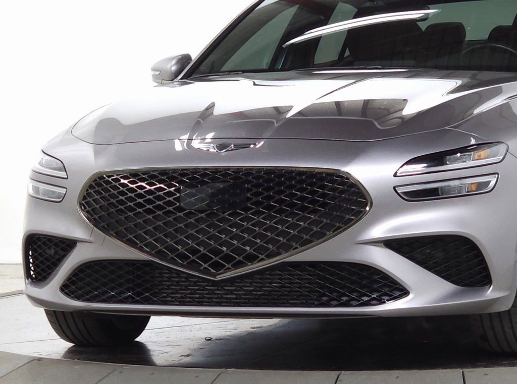 Used 2024 Genesis G70 3.3T Advanced image 4