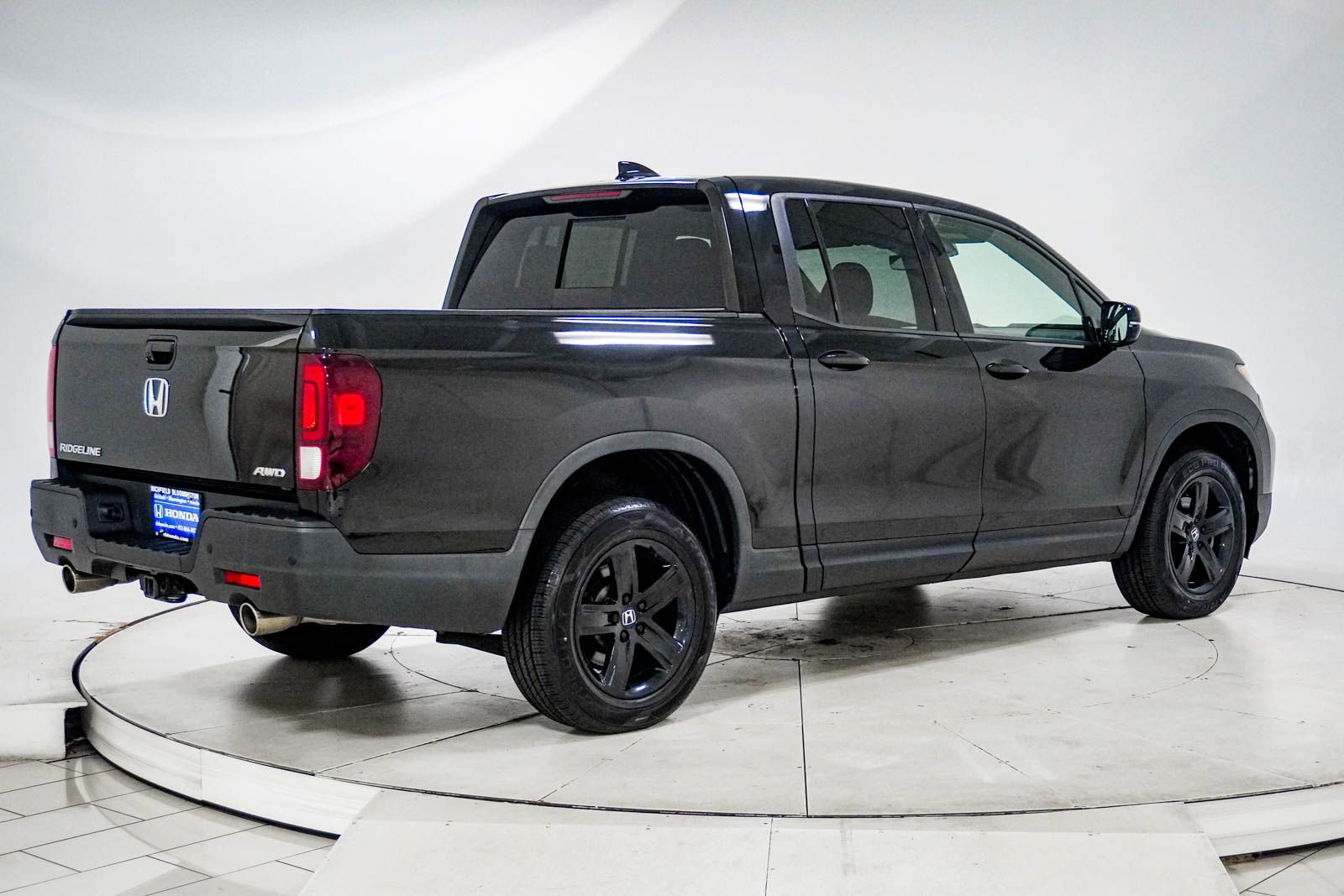 Used 2023 Honda Ridgeline Black Edition image 10