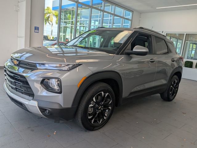 Certified 2023 Chevrolet TrailBlazer LT FWD image 3
