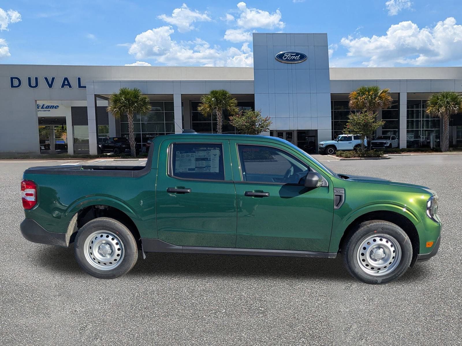 Certified 2025 Ford Maverick XL w/ Equipment Group 101A AWD/4WD image 3