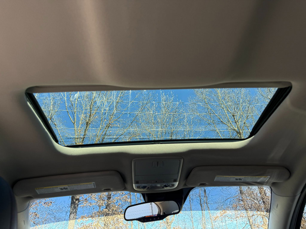 Used 2017 Chevrolet SS image 4