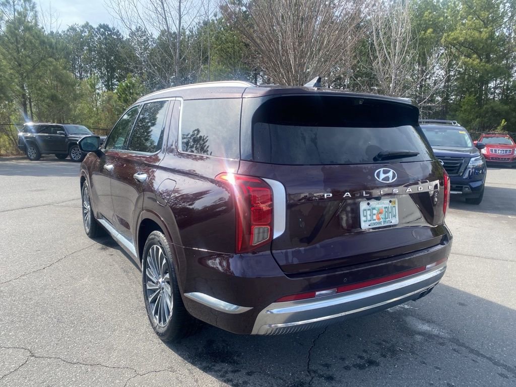 Used 2024 Hyundai Palisade Calligraphy image 5
