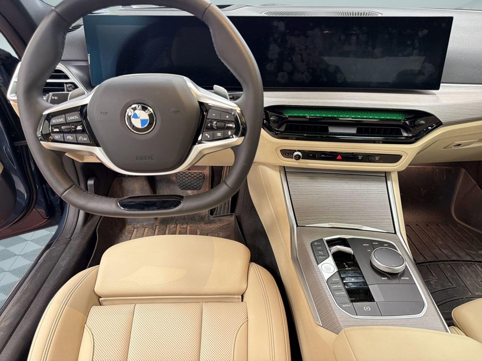 Used 2025 BMW 430i xDrive Coupe w/ Premium Package image 23