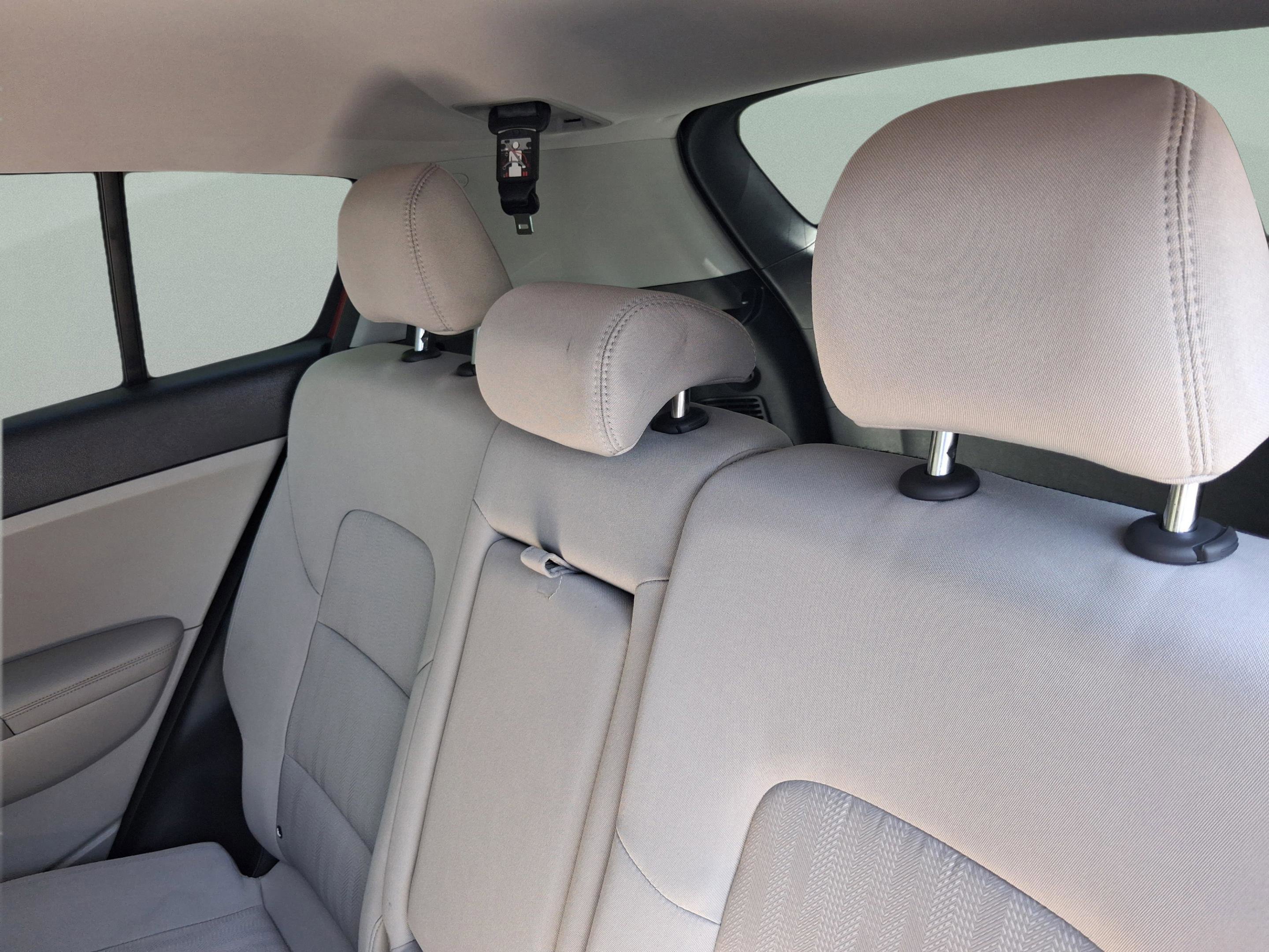 Used 2020 Kia Sportage LX image 25