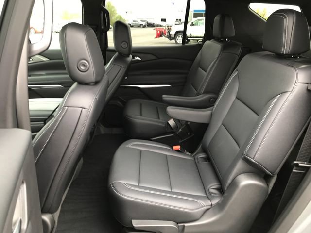 Certified 2026 Chevrolet Traverse LT AWD/4WD image 19